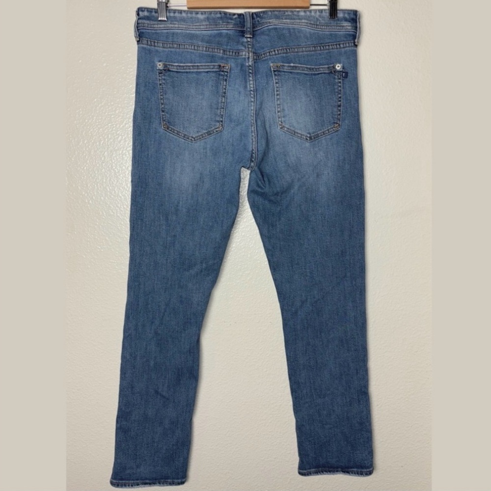 Pilcro Slim Boyfriend Crop jeans Woman's Size 29 distressed - Picture 2 of 16